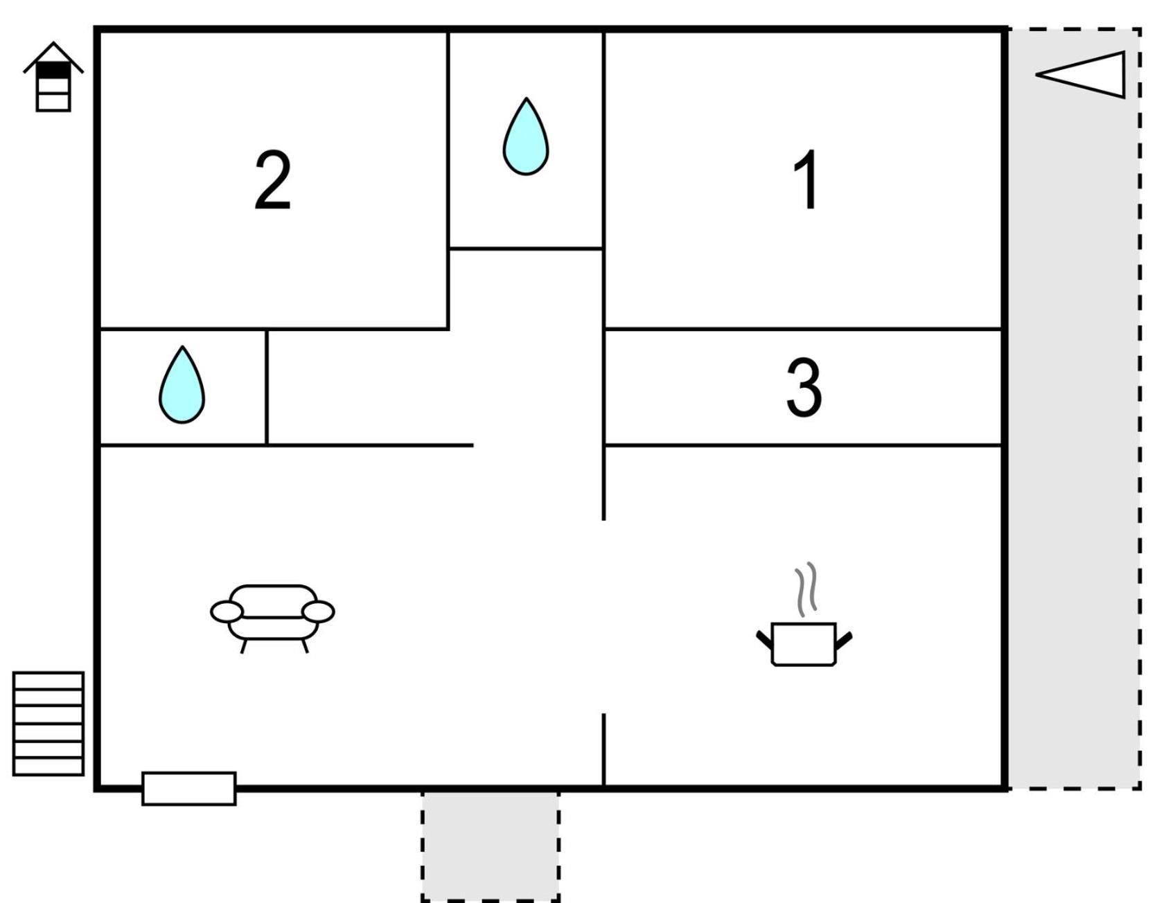 3 Bedroom Cozy Apartment In Kastel Kambelovac Kaštela Kültér fotó